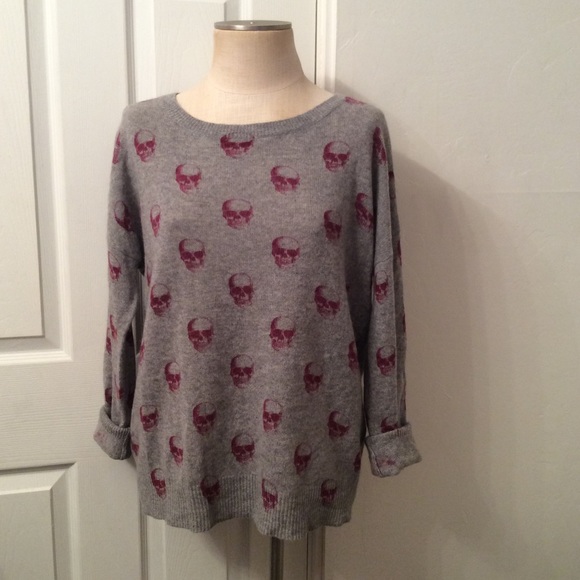 360 Cashmere Sweaters - SKULL CASHMERE sweater.